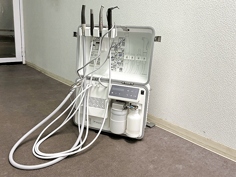 訪問歯科診療用ユニット