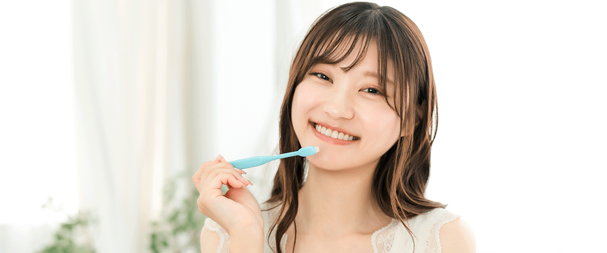 歯がきれいな女性